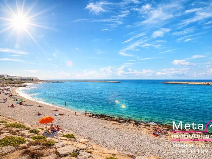 Appartamento trilocale in affitto in Via XXV Aprile, Bisceglie