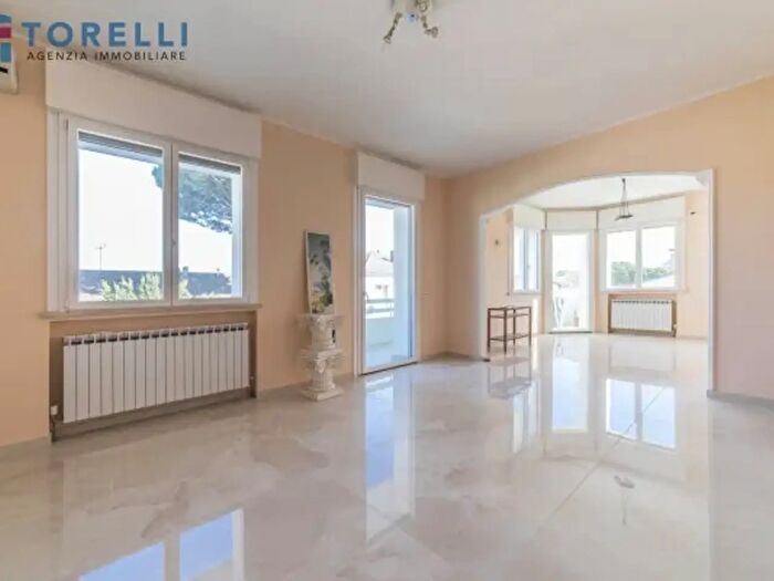 Appartamento con 6 locali in vendita in Via Calatafimi, Ravenna