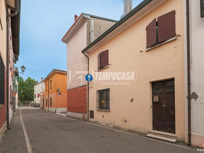 Appartamento quadrilocale in vendita in Via Tamburini, Bagnara Di Romagna