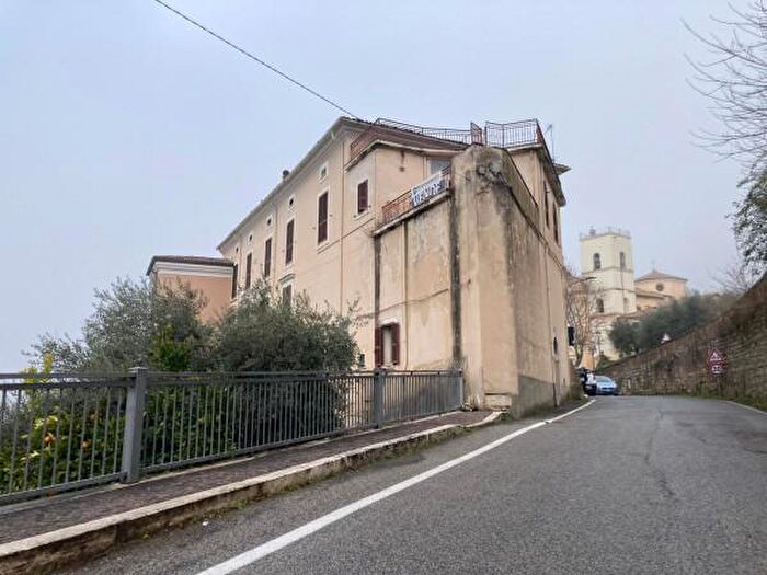 Casa con 5 locali in vendita in Via Roma, Roccasecca
