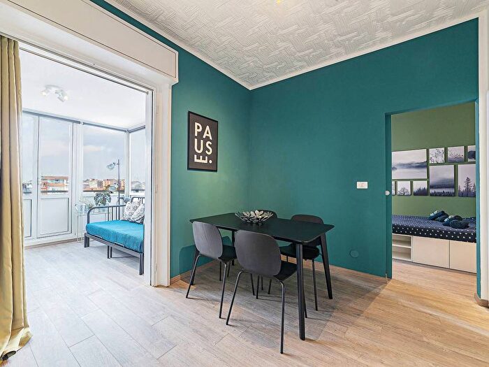 Casa bilocale in affitto in Viale Teodorico, Sempione, Milano