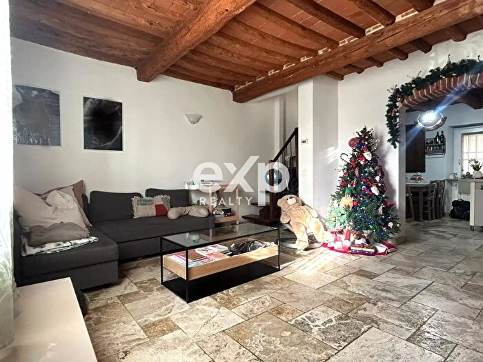 Appartamento quadrilocale in vendita in Signa