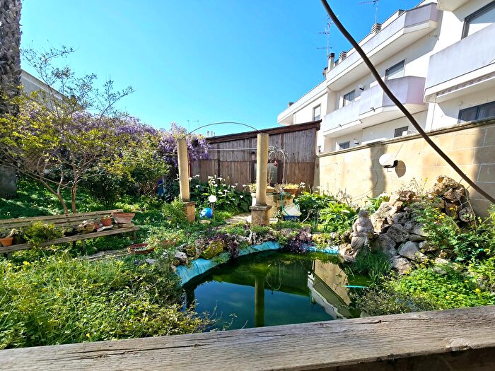 Casa con 5 locali in vendita in Via Pinto Alezio Le Italia, Alezio