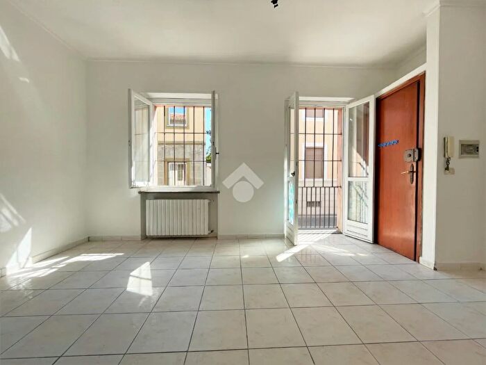 Appartamento quadrilocale in vendita in Via Berruti, Chivasso