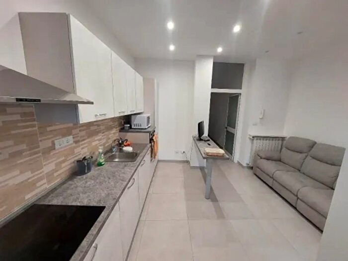 Appartamento trilocale in vendita in Corso Novembre, Borghetto Santo Spirito