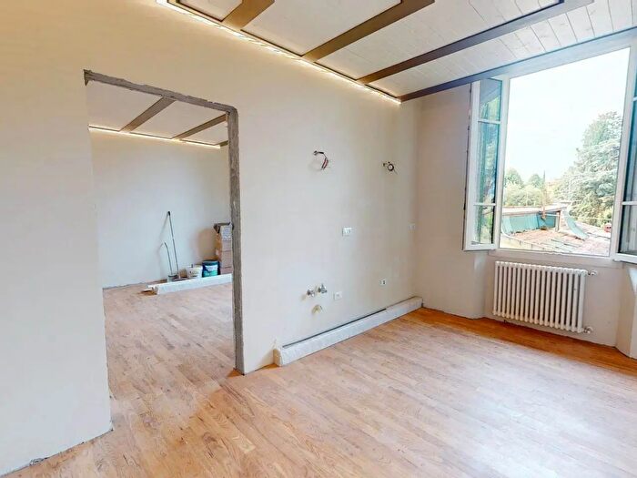 Appartamento quadrilocale in vendita in Via Trieste, Firenze