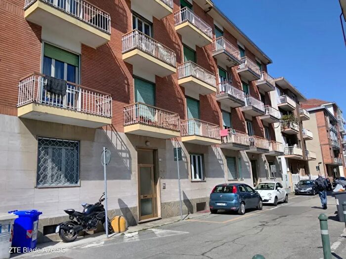 Appartamento trilocale in vendita in Via Enrico Toti, Beinasco