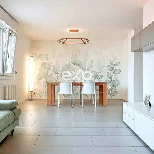 Appartamento con 7 locali in vendita in Martellago