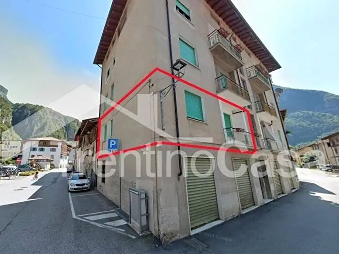 Appartamento trilocale in vendita in Via Trento, Storo