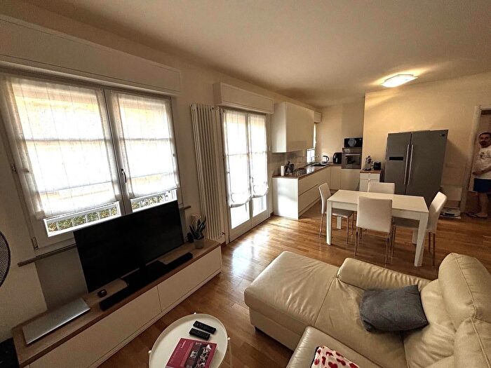 Appartamento trilocale in affitto in Via Calini, Legnano