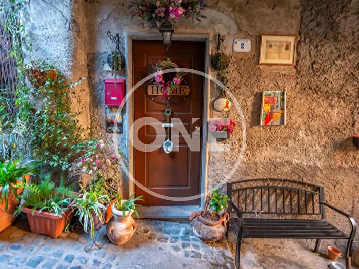 Appartamento bilocale in vendita in Via Arco di San Vincenzo, Ronciglione