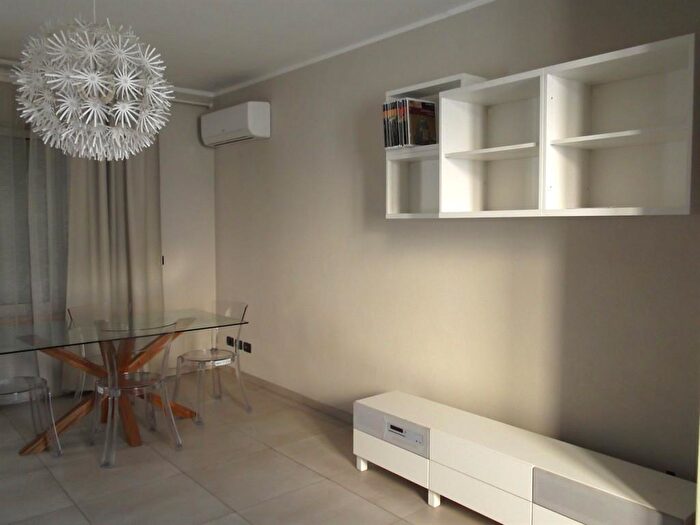 Casa con 6 locali in vendita in Mondovi