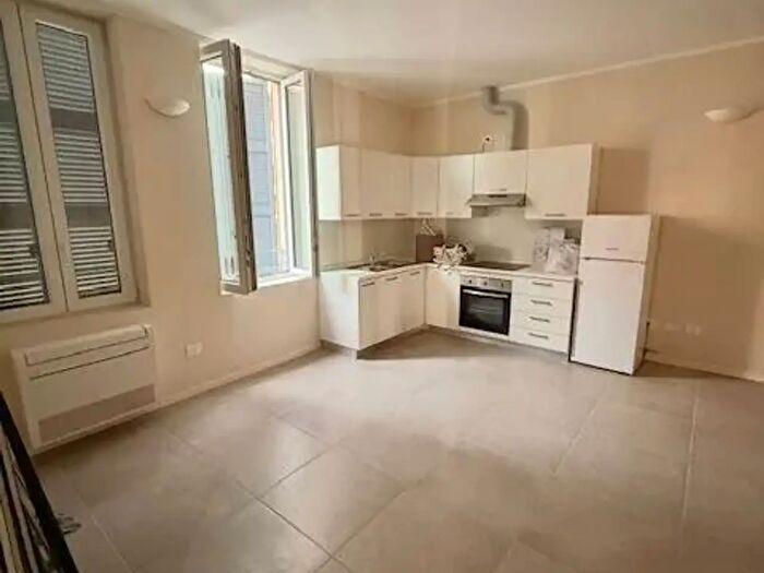 Appartamento trilocale in affitto in Via Mantova, Cremona
