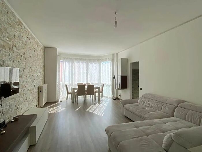 Appartamento con 6 locali in vendita in Thiene