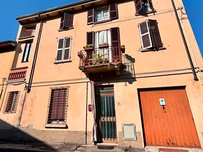 Casa con 11 locali in vendita in Salsomaggiore Terme