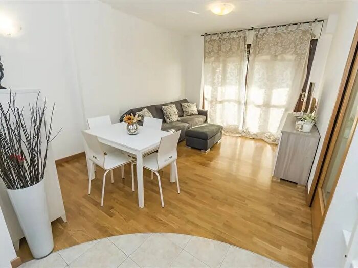 Appartamento bilocale in affitto in Via Jan Palach, Agrate Brianza