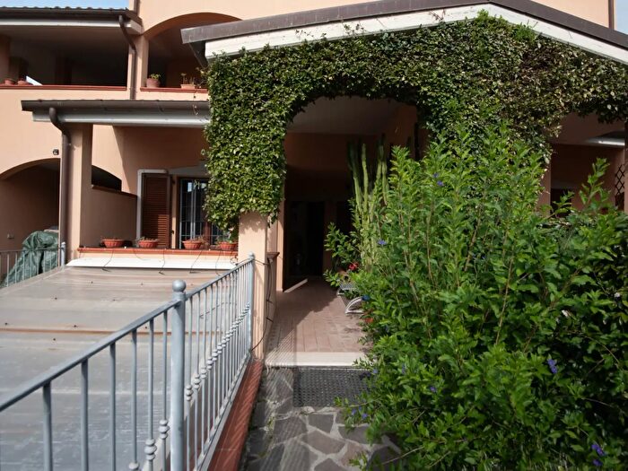 Appartamento quadrilocale in vendita in Via Mario Marchetti, Grosseto