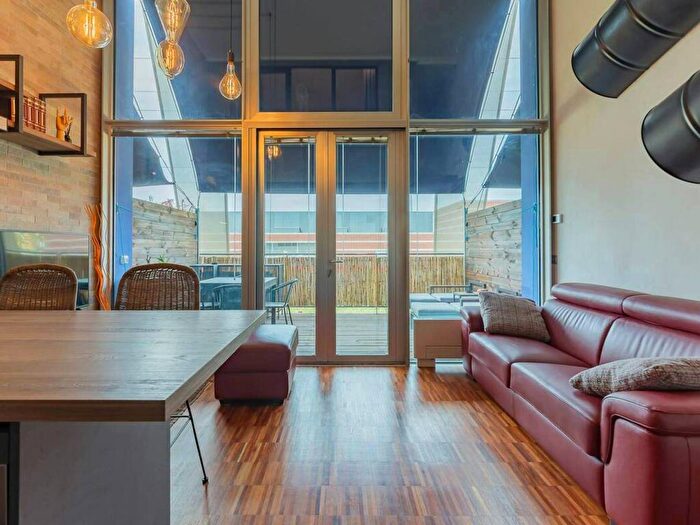 Appartamento monolocale in affitto in Via Elio Adriano, Ponte Nuovo, Milano