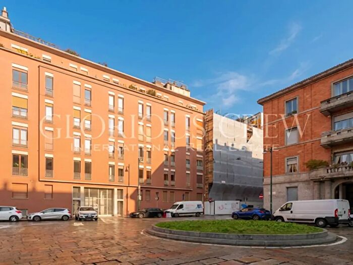 Appartamento quadrilocale in vendita in Piazza SantAmbrogio, Milano