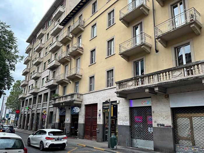 Appartamento quadrilocale in affitto in Corso Sebastopoli, Santa Rita, Torino