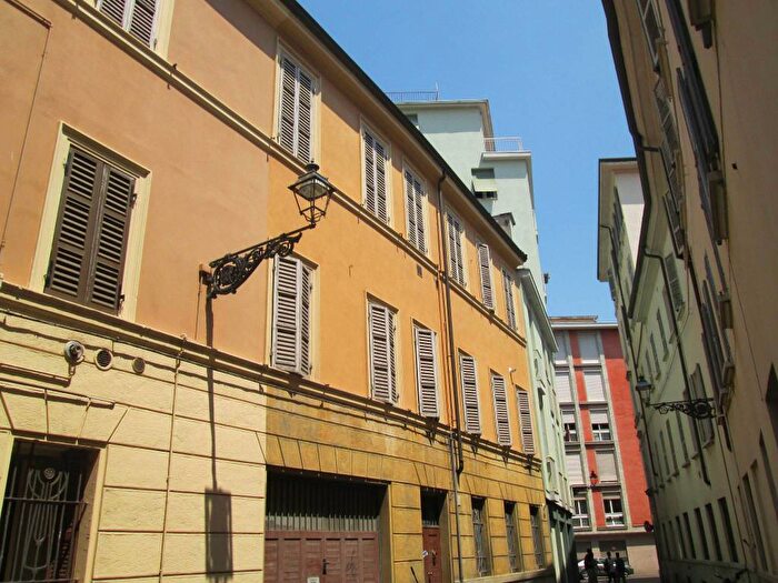 Appartamento bilocale in affitto in Borgo Onorato, Centro Storico, Parma