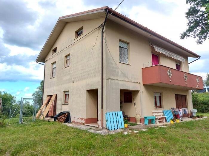 Casa con 6 locali in vendita in Strada di Croce Borbona Ville, Corinaldo