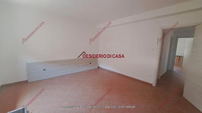 Appartamento con 6 locali in vendita in Via J Kennedy Partinico Pa, Partinico