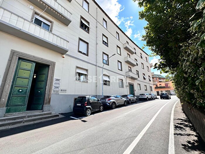 Appartamento quadrilocale in vendita in Via Brenta, Viterbo