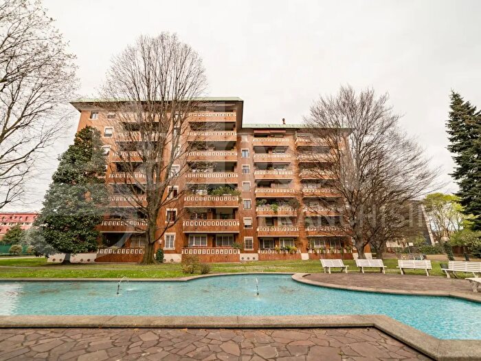 Appartamento trilocale in vendita in Via Passo di Brizio a, Milano