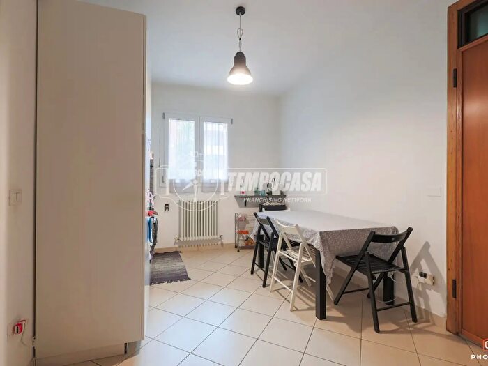 Appartamento trilocale in vendita in Via Silvestro Lega, Forli