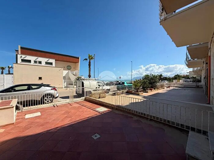 Appartamento trilocale in vendita in Via dellAntica Tonnara, Alcamo