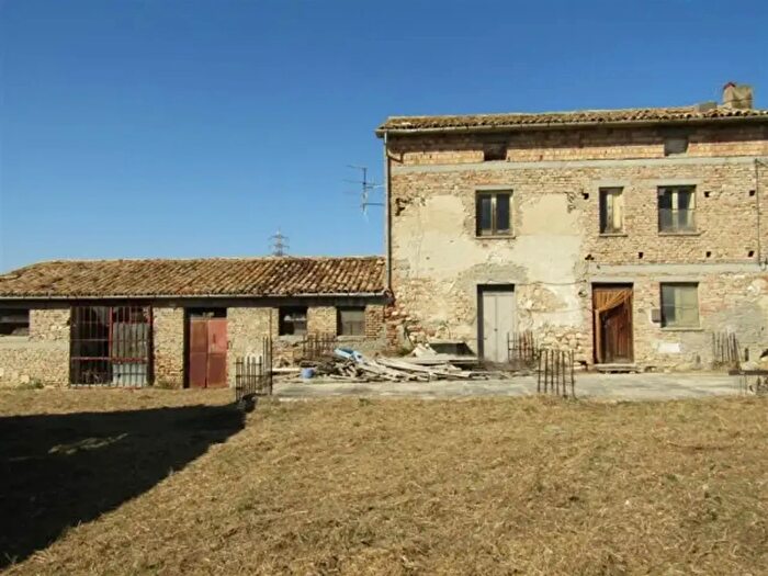 Casa con 6 locali in vendita in Contrada Cotti, SantEusanio Del Sangro