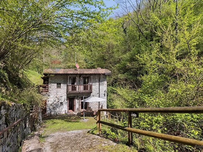 Casa trilocale in vendita in Sorisole