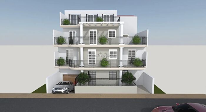 Appartamento trilocale in vendita in Via Berlino, Pozzallo