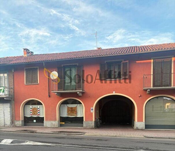 Appartamento trilocale in affitto in Via del Porto, Centro, Carmagnola