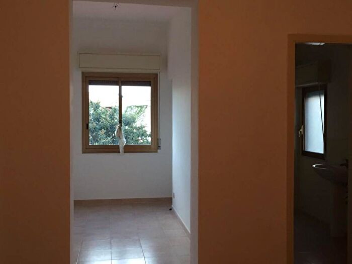 Appartamento trilocale in affitto in Via Carbone Dalla Via Pazienza, Mondello Valdesi, Palermo