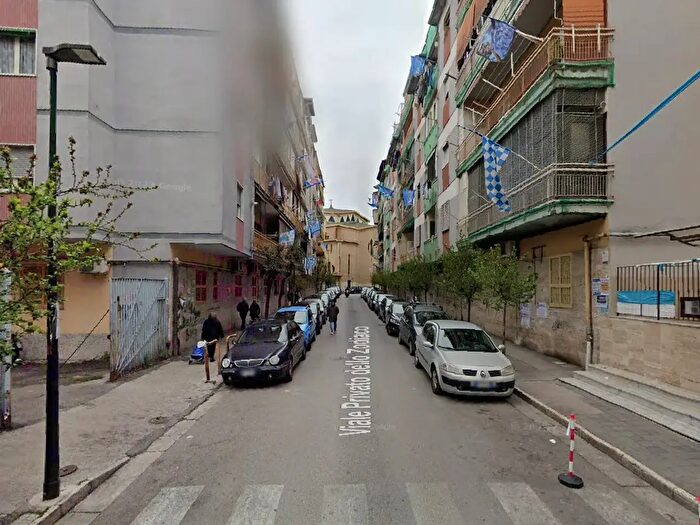 Appartamento trilocale in vendita in Viale Privato dello Zodiaco, Napoli