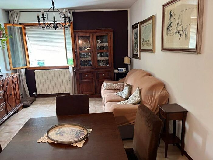 Appartamento con 6 locali in vendita in Via Casalina, Perticata Bonascola Nazzano, Carrara