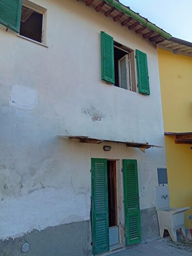 Casa quadrilocale in vendita in Pisa