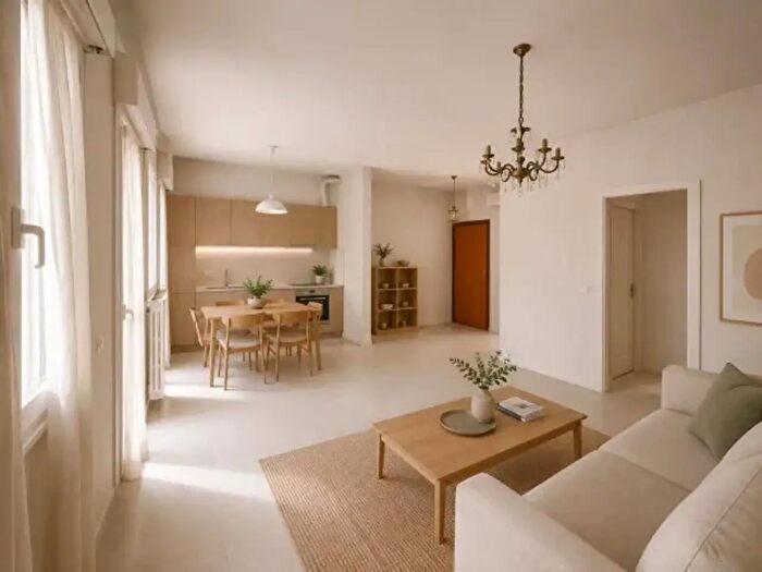 Appartamento trilocale in vendita in Via Alexander Fleming, Parma
