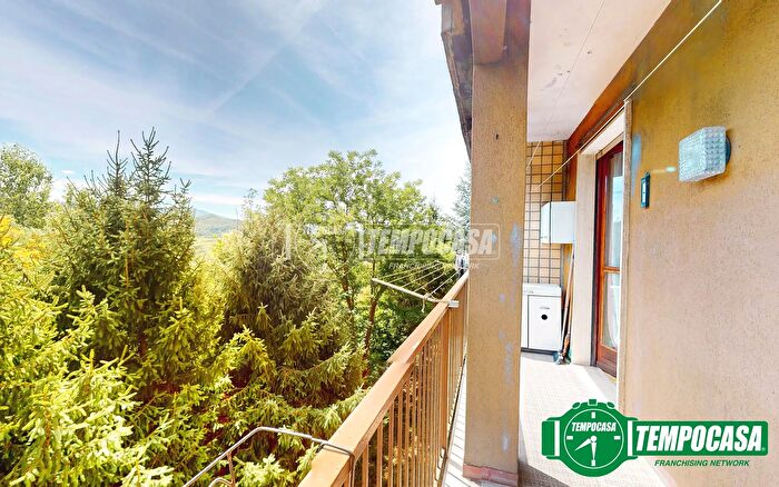 Appartamento con 6 locali in vendita in Via Roma, Tagliolo Monferrato