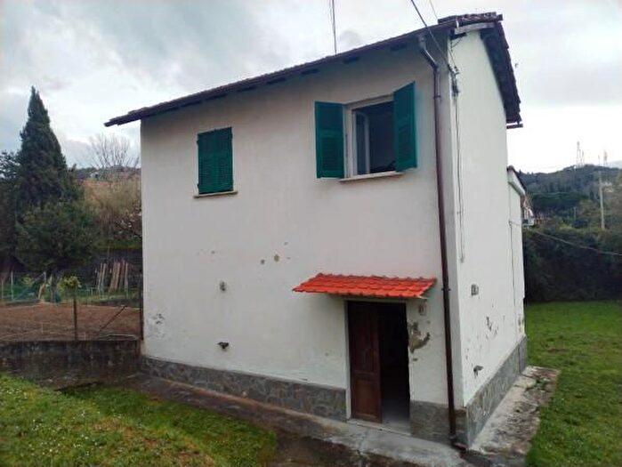 Casa trilocale in vendita in La Spezia