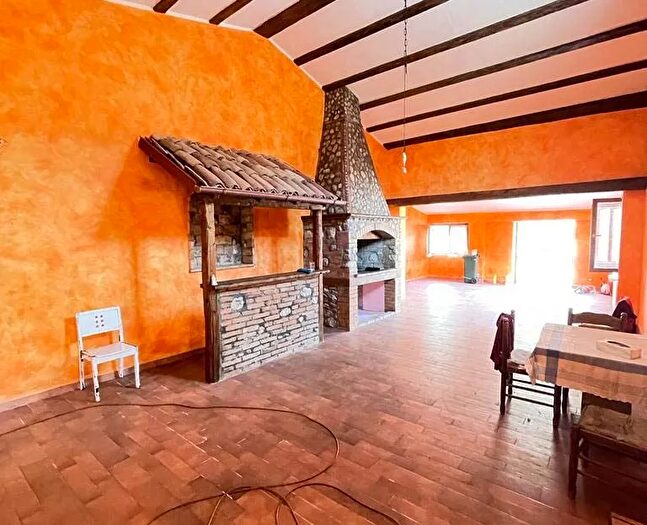 Appartamento quadrilocale in vendita in Via Lavello Rieti San Giovanni Reatino, Rieti