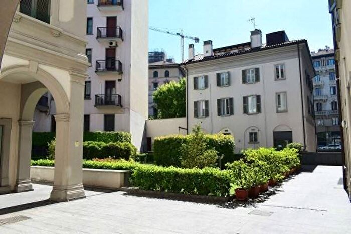 Appartamento bilocale in affitto in corso di porta romana, Quadronno Crocetta, Milano