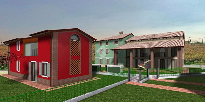 Appartamento trilocale in vendita in Strada Ugozzolo, Parma