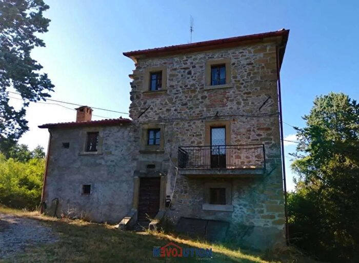 Casa con 16 locali in vendita in Lugnano Città di Castello Pg Italia, Citta Di Castello