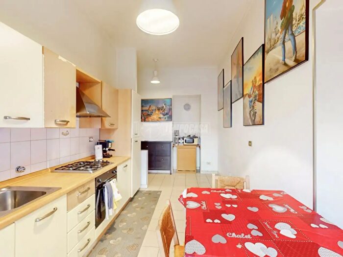 Appartamento bilocale in vendita in Via Carlo Castelnuovo delle Lanze, Torino