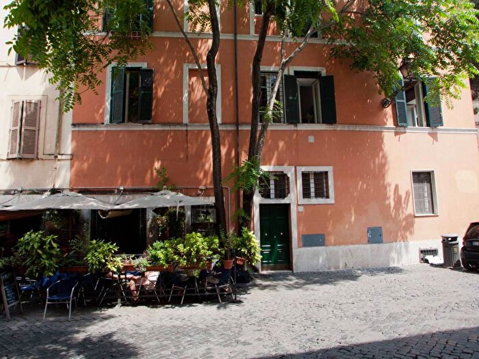 Appartamento trilocale in affitto in Piazza di Sant'Egidio, Trastevere, Roma