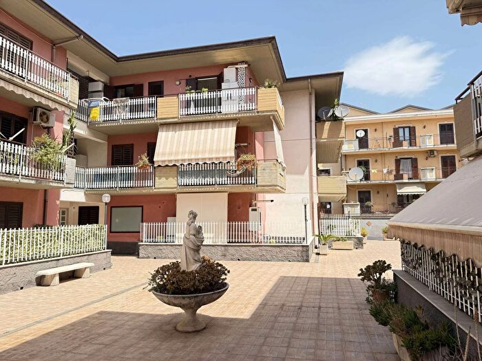 Appartamento quadrilocale in vendita in Via Giovanni Guglielmino Tremestieri Etneo, Tremestieri Etneo