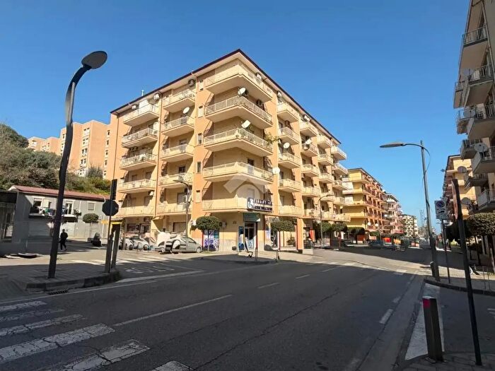 Appartamento trilocale in vendita in Via Marcello Malpighi, CoriglianoRossano